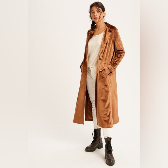 NWT Camel Faux Suede Duster - Picture 3 of 5